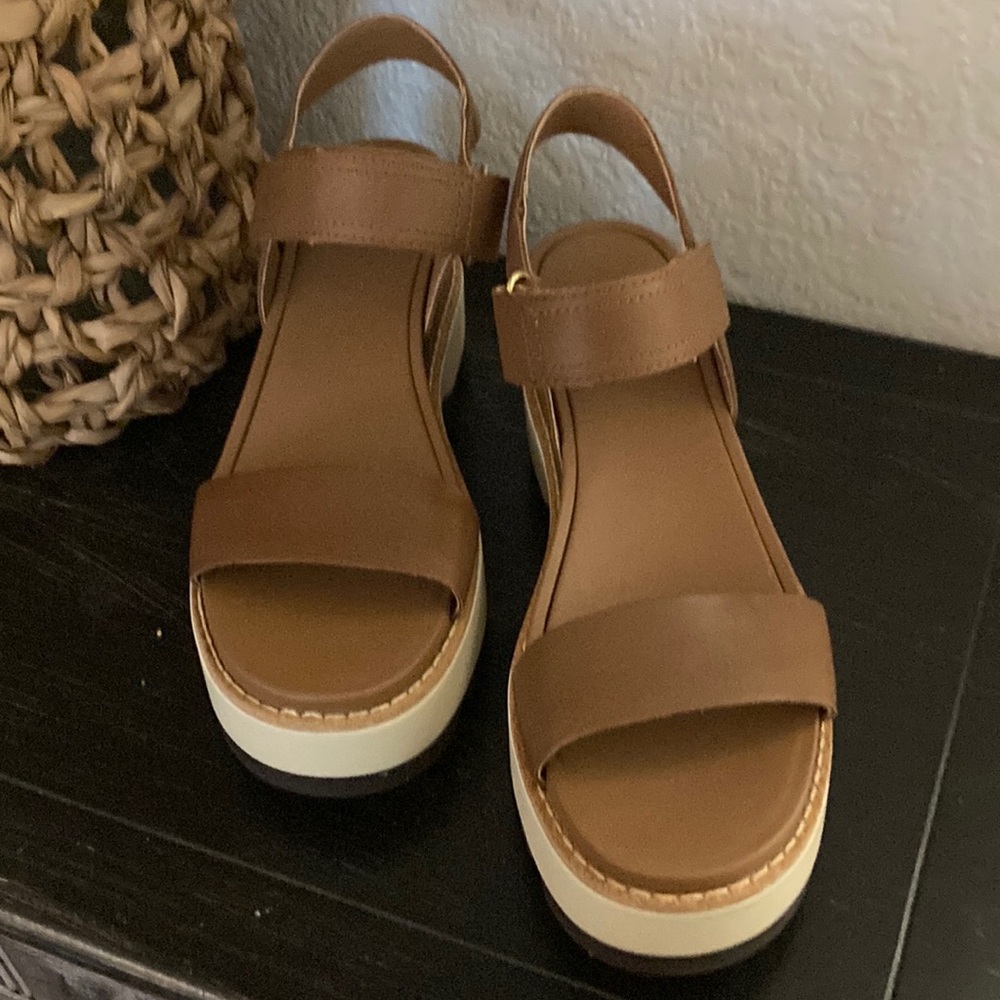 Sorel Brown Sandals with Chunky Platform Sole